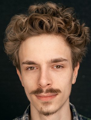 Adrian Hudák