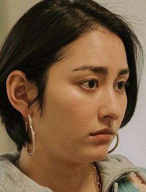 Akari Hajami