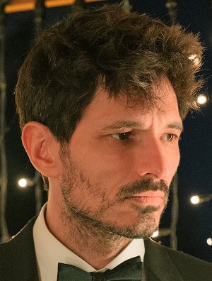 Andrés Velencoso