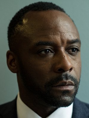 Ariyon Bakare