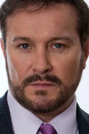 Arturo Peniche