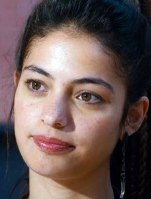 Cynthia Senek