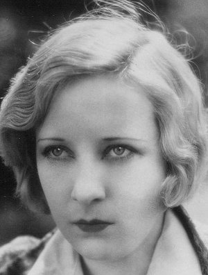 Gwen Lee