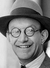 James Finlayson