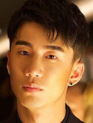 Junxian Li