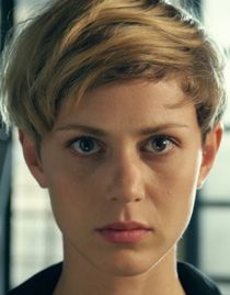 Katharina Schlothauer