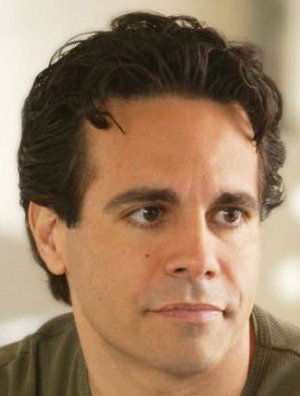 Mario Cantone