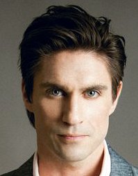 Michael Rowe