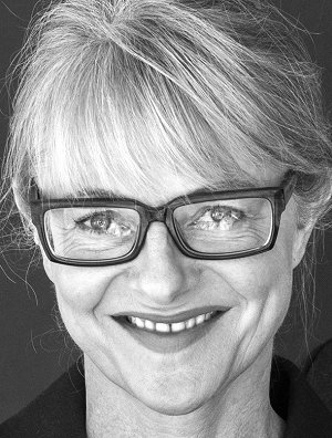 Miranda Harcourt