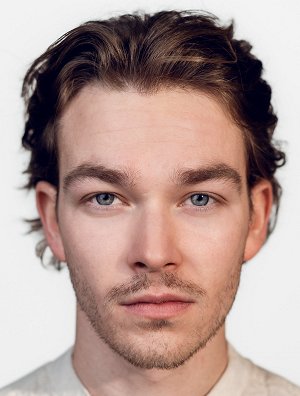 Oliver Asztáloš