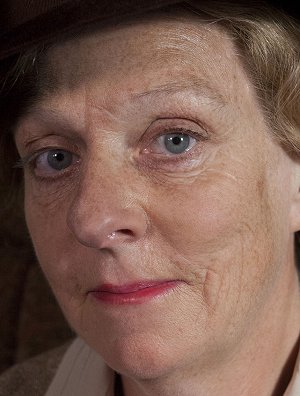 Selina Cadell