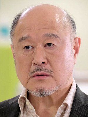 Takuzó Kadono