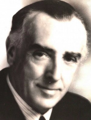 Walter Hampden