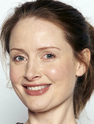 Zoe Telford