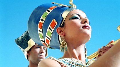 Achnaton a Nefertiti: Královští bohové Egypta