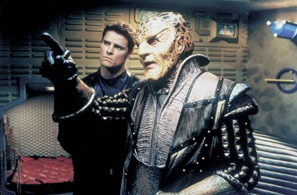 Babylon 5: Legenda o strážcích