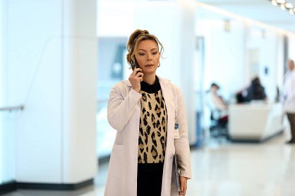 Bambaşka bir zamanda, yine...