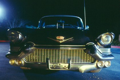 Černý cadillac