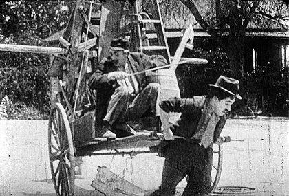 Chaplin lepičem tapet