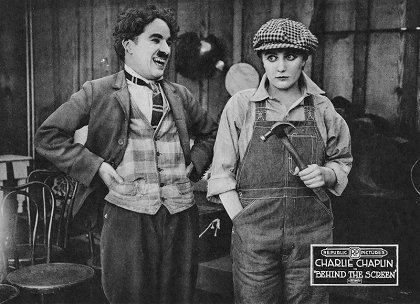 Chaplin ve filmovém ateliéru