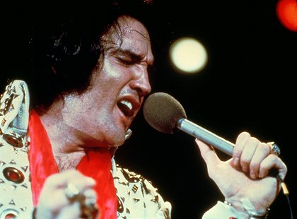 Elvis na turné