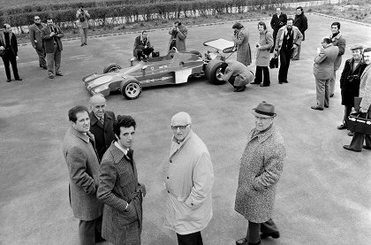 Enzo Ferrari - Il rosso e il nero