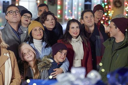 Love, Lights, Hanukkah!