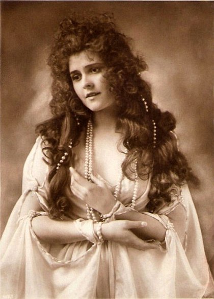 Lucrezia Borgia