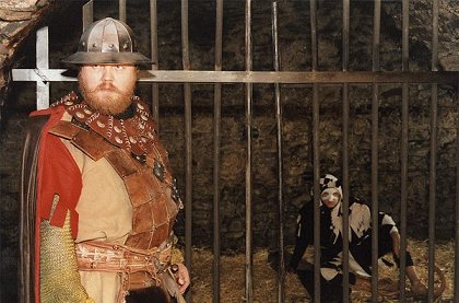 O králi, hvězdáři, kejklíři a třech muzikantech
