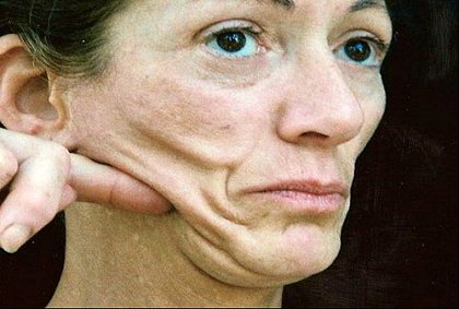 Plastické katastrofy