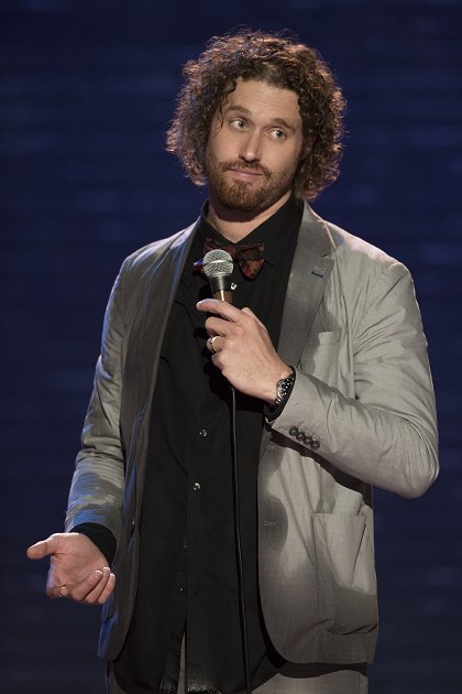 T.J. Miller: Náfuka k popukání