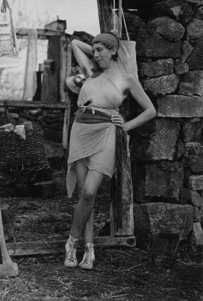 The Galapagos Affair: Satan Came to Eden