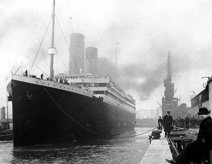 Titanic's Final Moments: Missing Pieces