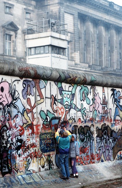 Události do roku 1989: pád Berlínské zdi