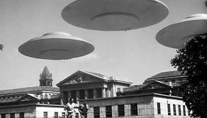 UFO útočí!