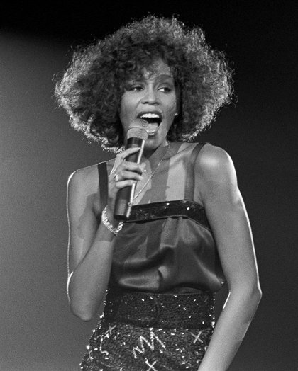 Whitney: Úžasný hlas, smutný příběh